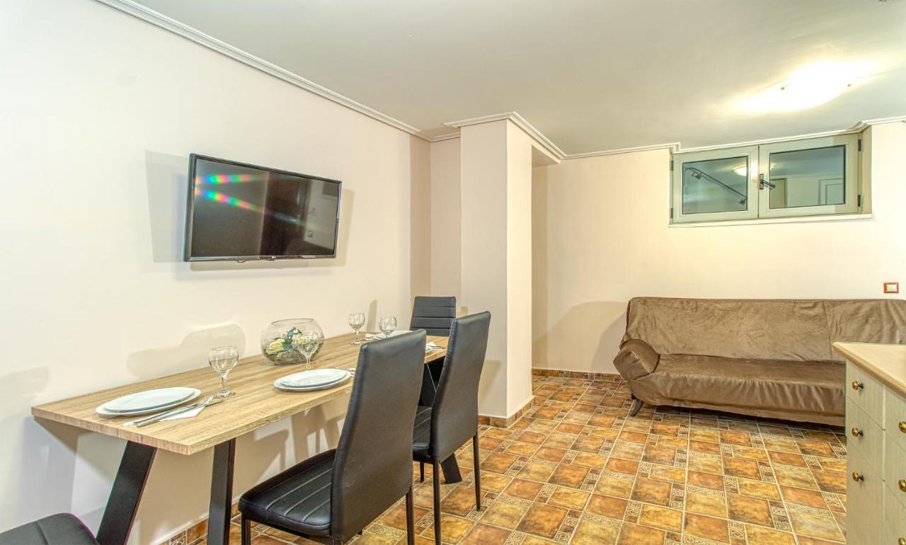 Filippos Acharnes Apartment ภายนอก รูปภาพ