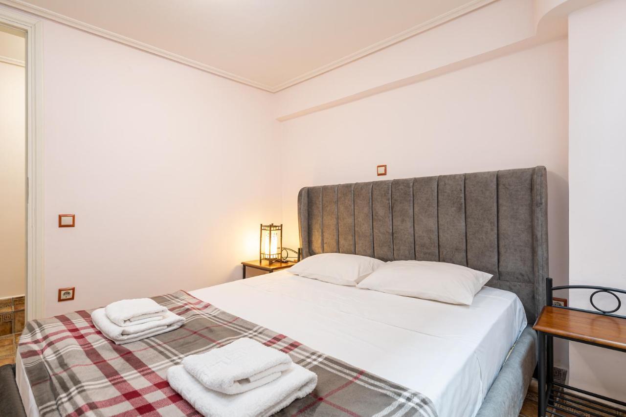 Filippos Acharnes Apartment ภายนอก รูปภาพ